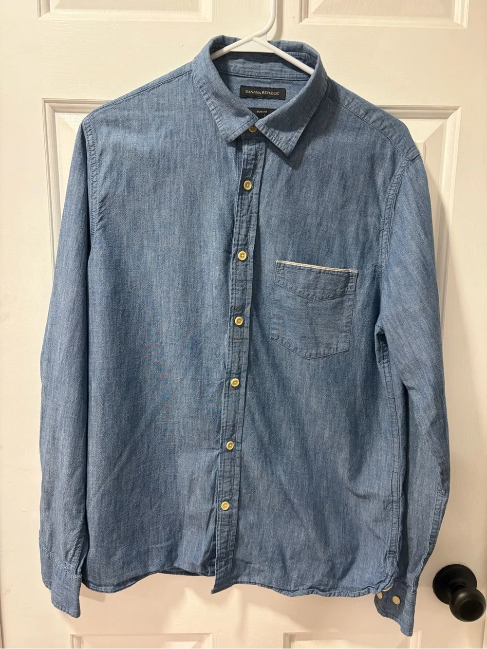 Banana Republic Men’s Slim Fit Blue Chambray Button-Down Shirt - Size M